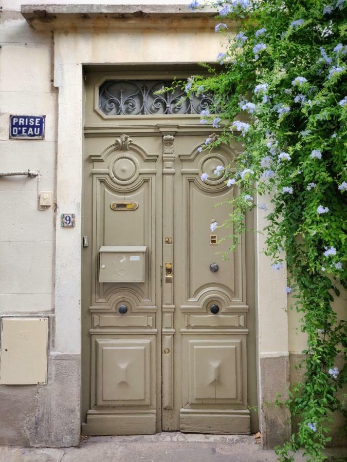 En Ville Et Sous Les Arbres 몽펠리에 외부 사진